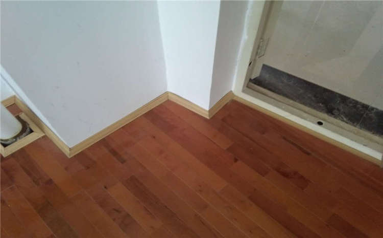 內(nèi)蒙古專業(yè)體育木地板批發(fā)