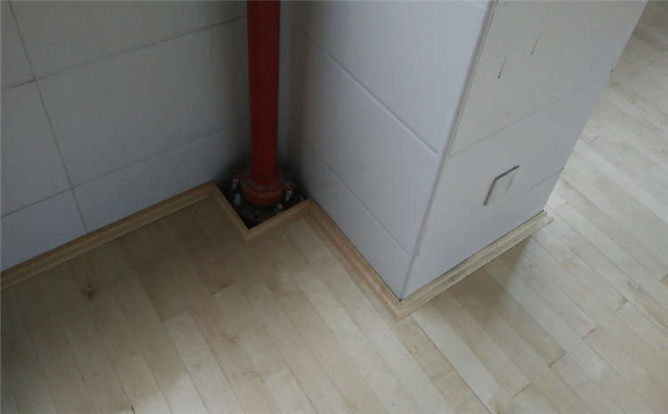 呼和浩特專業(yè)體育木地板圖片